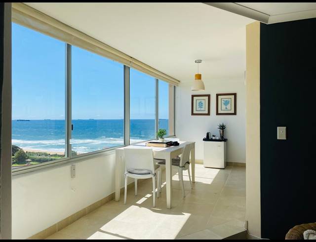 2 BEDROOM APARTMENT FOR SALE IN UMHLANGA CENTRAL